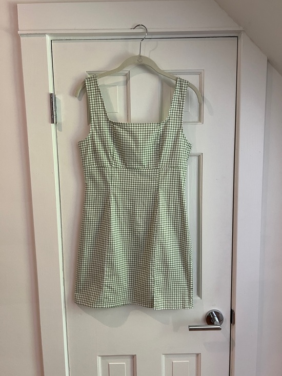 Lulus Dresses & Skirts - Lulu's Green and White Gingham Mini Dress
